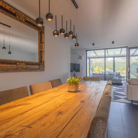 Modern Ninety-one Hotell Berghem